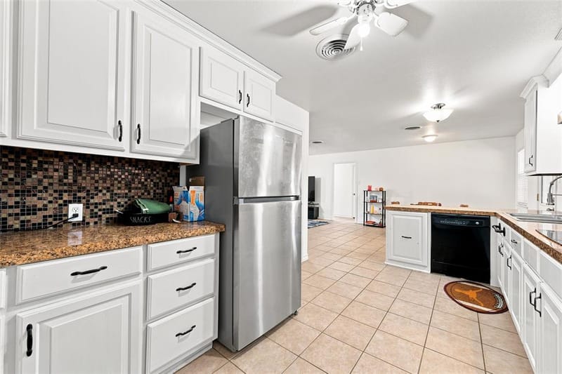 1203 N Reagan Street, West TX 76691 - Photo 10