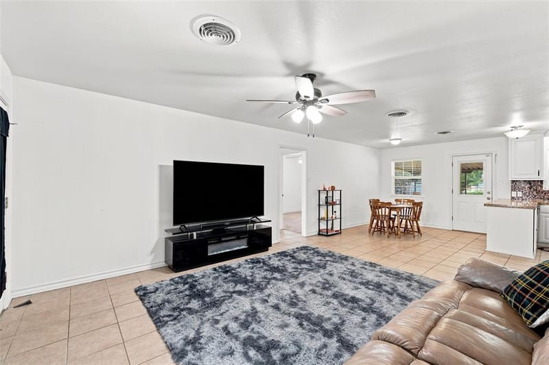 1203 N Reagan Street, West TX 76691 - Photo 4