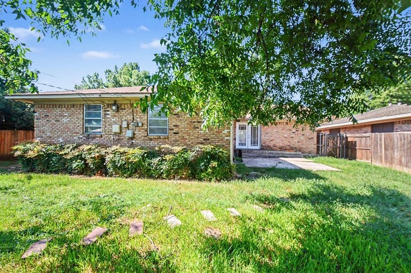 1303 Charleston Drive, Garland TX 75041 - Photo 28