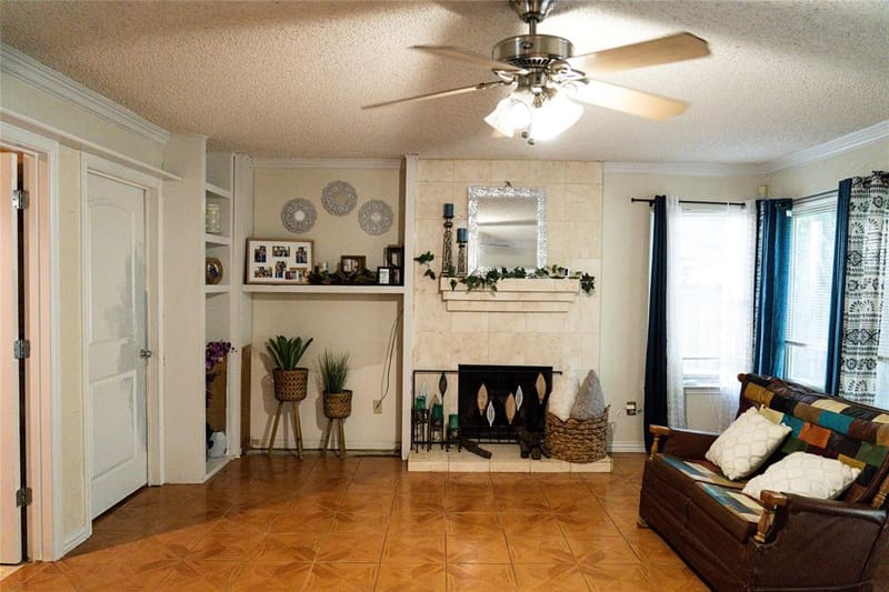 2521 Channing Drive, Grand Prairie TX 75052 - Photo 7