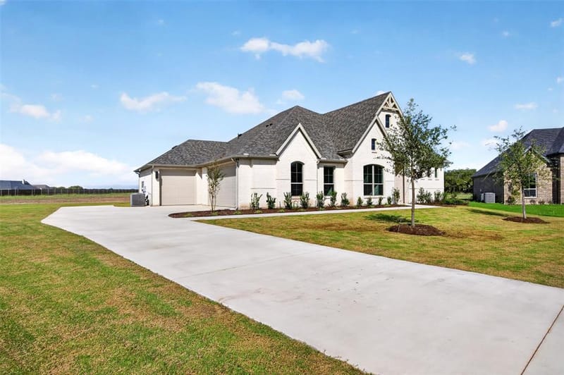451 Creamer Court, Waxahachie TX 75167 - Photo 2