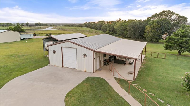 633 Durning Road, Van Alstyne TX 75495 - Photo 8
