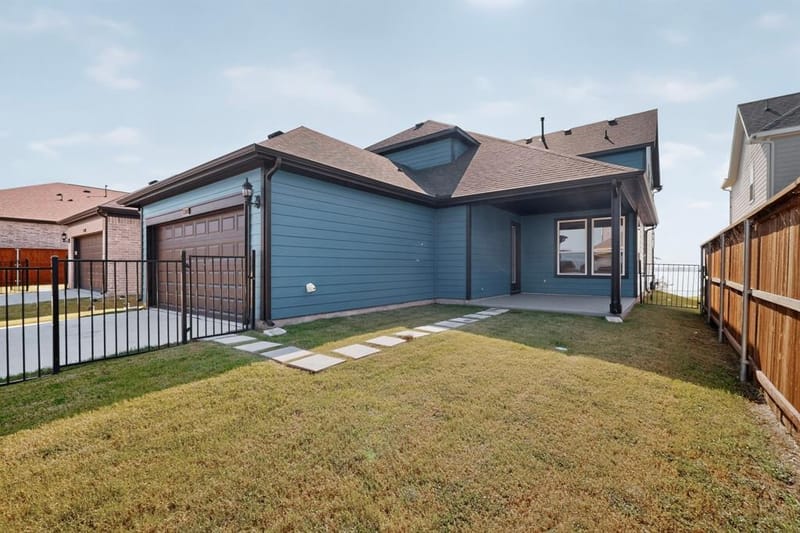 2208 Fairwater Mews, Rowlett TX 75088 - Photo 34