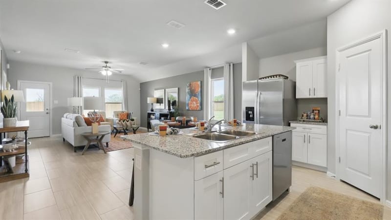 136 TRIBUTARY Lane, Bridgeport TX 76426 - Photo 5