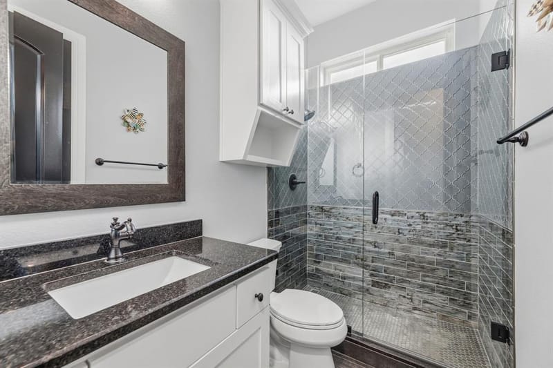 2712 Mount View Drive, Farmers Branch TX 75234 - Photo 3