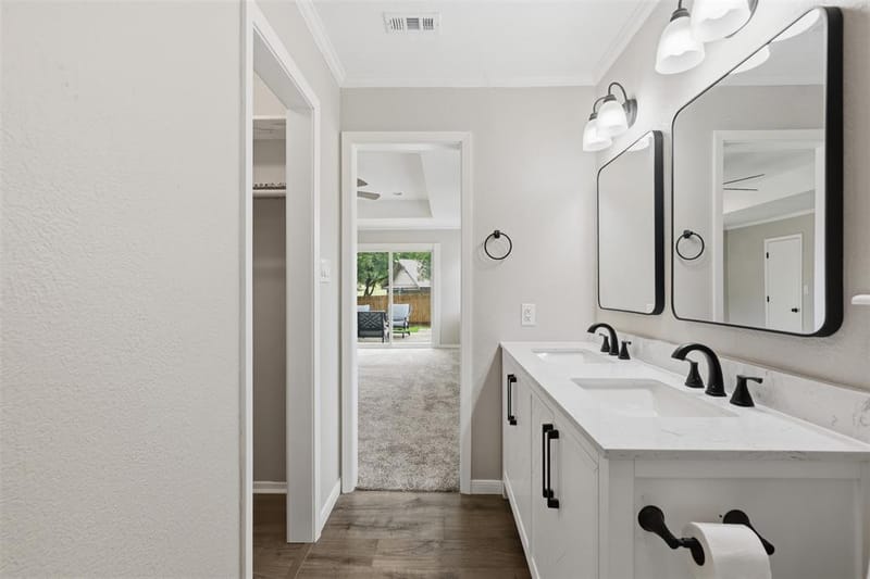 9705 Rosalie Court, Granbury TX 76049 - Photo 24