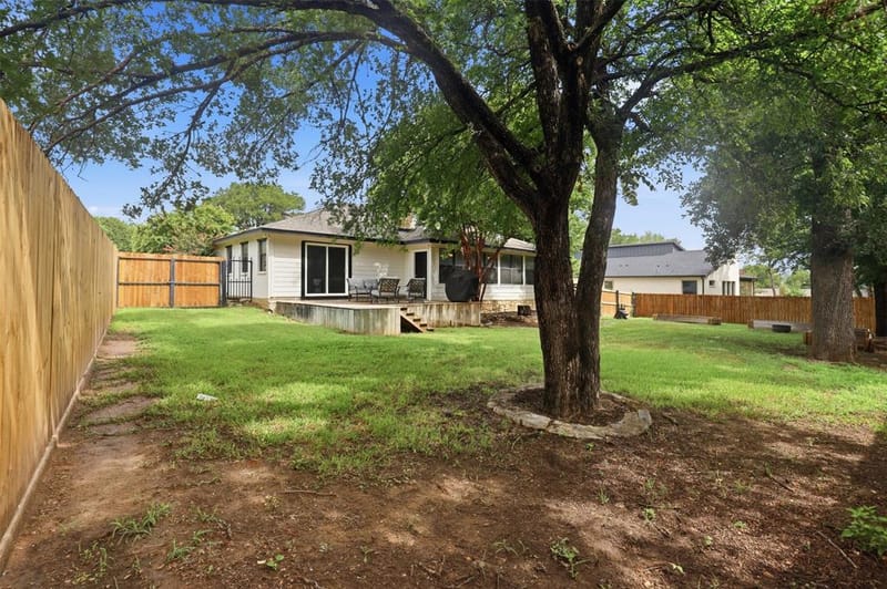 9705 Rosalie Court, Granbury TX 76049 - Photo 34