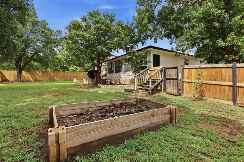 9705 Rosalie Court, Granbury TX 76049 - Photo 31