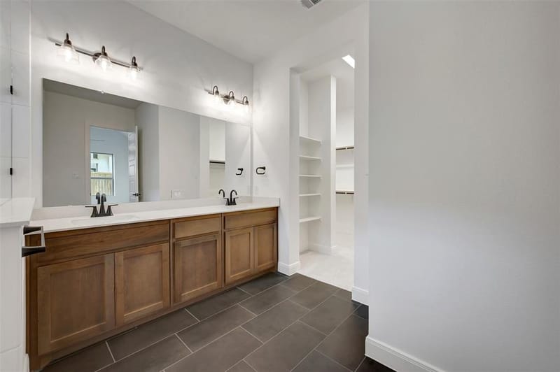 4216 Silver Spur Court, Aubrey TX 76227 - Photo 15