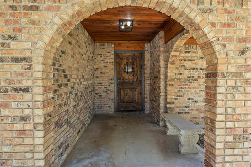 4812 Arabian Court, Arlington TX 76017 - Photo 4