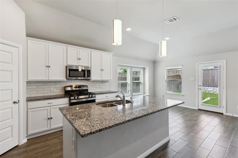 5933 Rostherne Drive, Celina TX 76227 - Photo 9