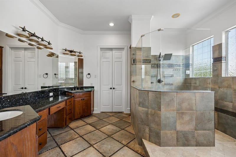 5609 La Foy Boulevard, Dallas TX 75209 - Photo 9