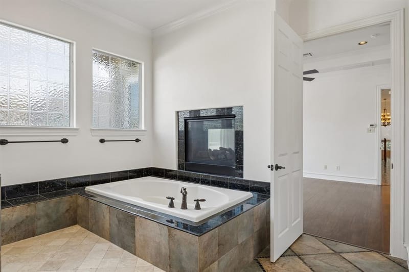 5609 La Foy Boulevard, Dallas TX 75209 - Photo 10