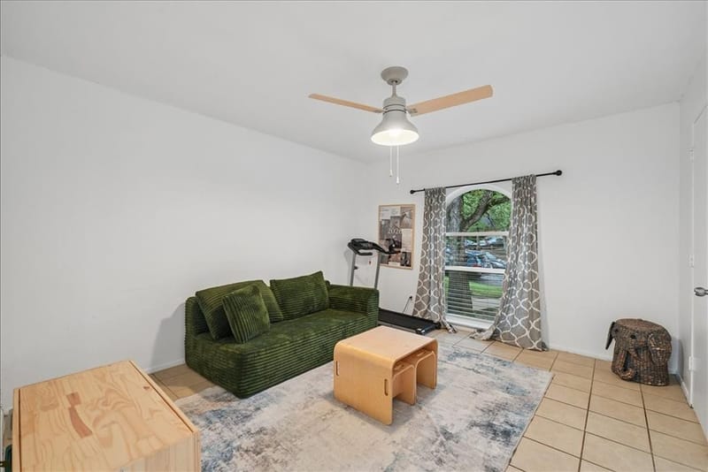 3808 Hastings Drive, Arlington TX 76013 - Photo 14