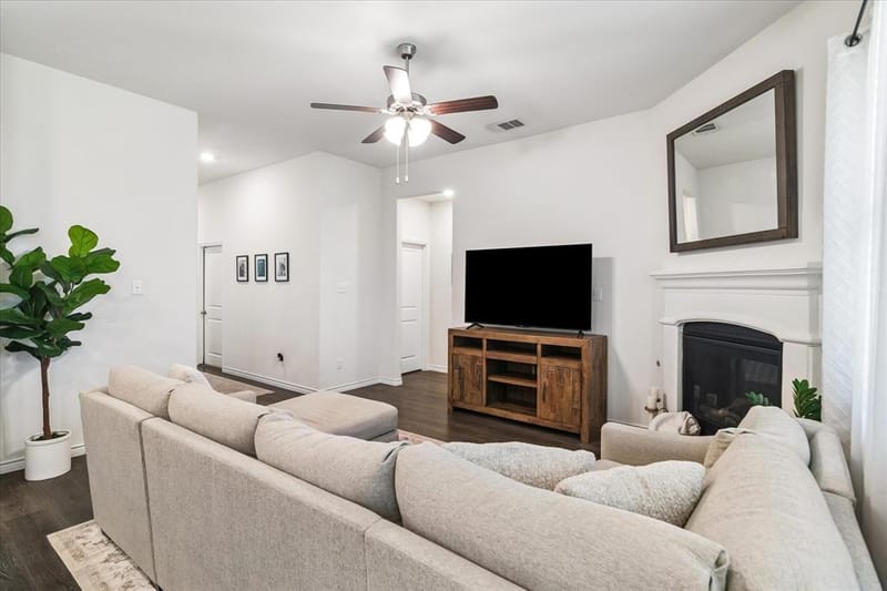 10330 Quail Pointe Road, Aubrey TX 76227 - Photo 3