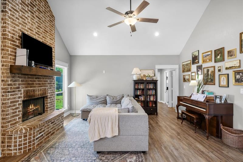 677 Oklahoma Street, Van TX 75790 - Photo 4