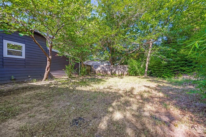 404 S Pearl Street, Trenton TX 75490 - Photo 22