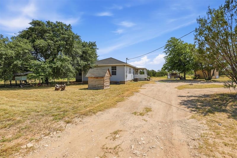 7801 Wd Court, Lipan TX 76462 - Photo 32