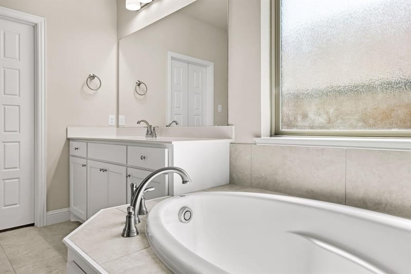 1801 Fabian Drive, Waco TX 76712 - Photo 21