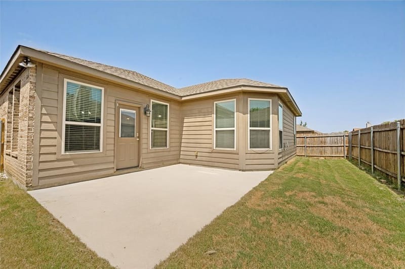 213 Iron Ore Trail, Fort Worth TX 76131 - Photo 9