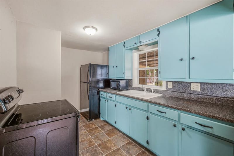 552 S Minter Street, Stephenville TX 76401 - Photo 8