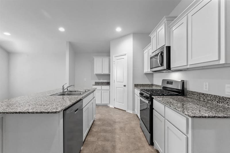 9413 Firedog Drive, Fort Worth TX 76131 - Photo 3