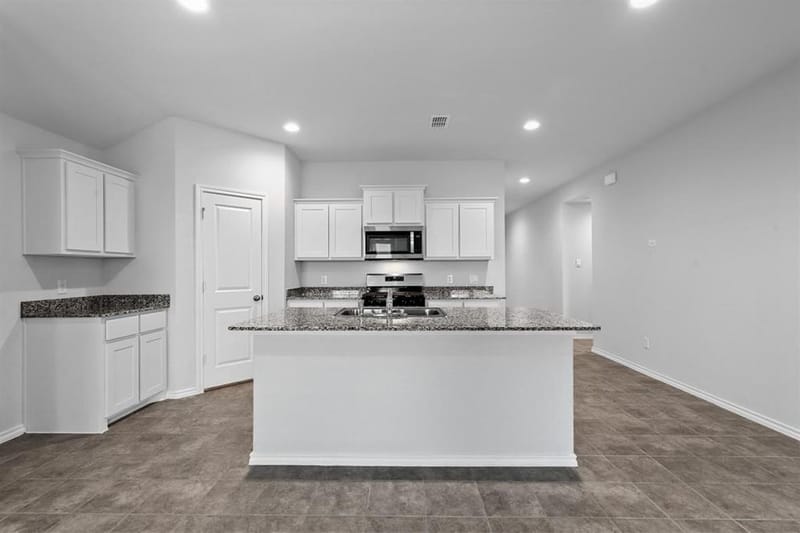 9413 Firedog Drive, Fort Worth TX 76131 - Photo 4