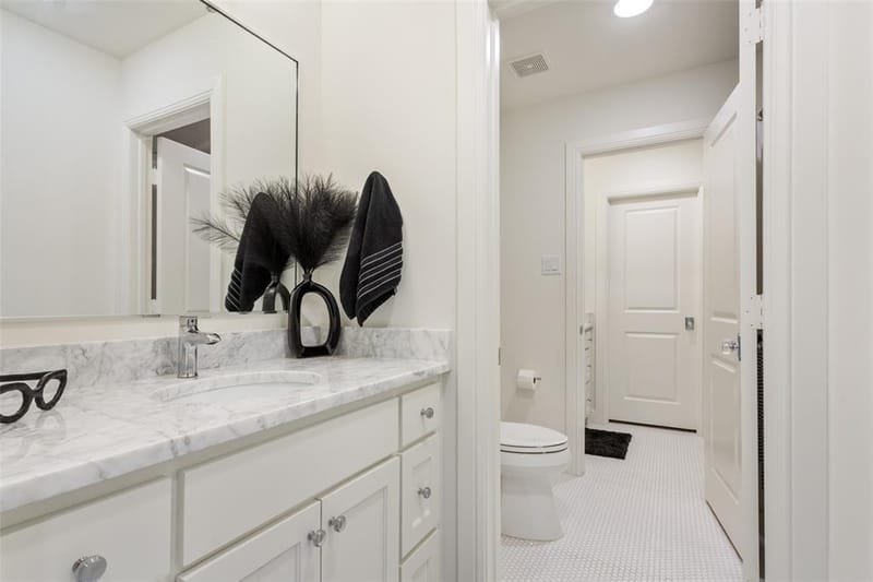 14019 RW Court, Woodway TX 76712 - Photo 32