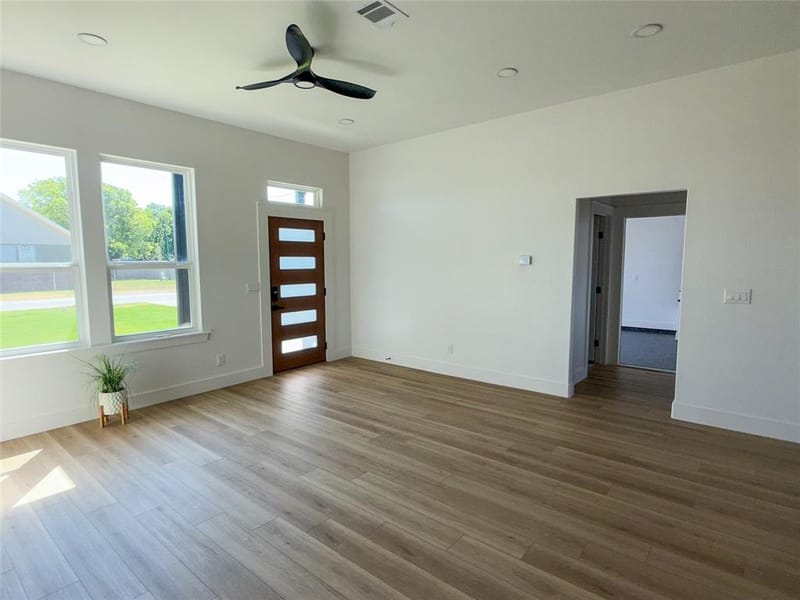 501 N Cleburne Whitney Road, Rio Vista TX 76093 - Photo 10