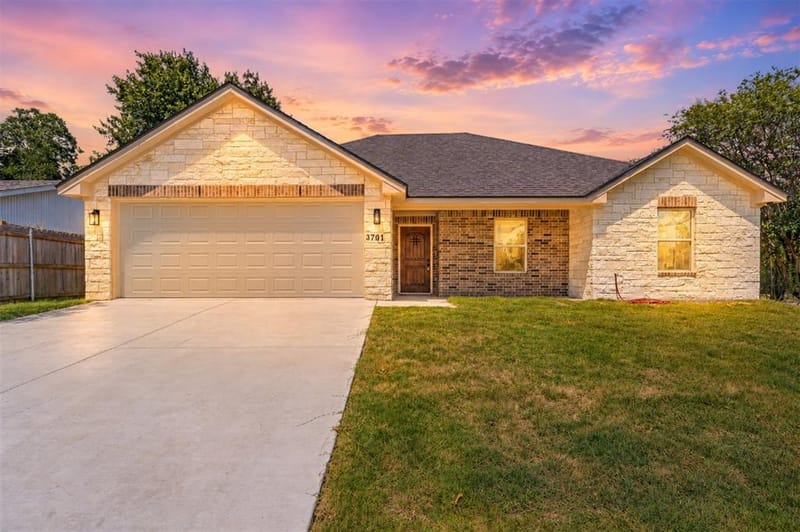 3701 Manor Drive, Waco TX 76706