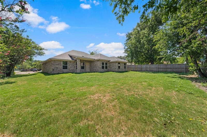 3701 Manor Drive, Waco TX 76706 - Photo 21