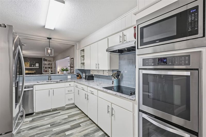 1308 W Redbud Drive, Hurst TX 76053 - Photo 18