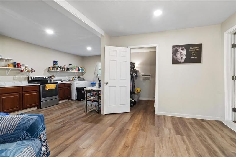 4201 Easter Avenue, Dallas TX 75216 - Photo 20