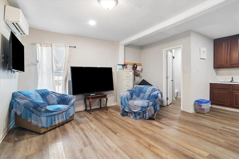 4201 Easter Avenue, Dallas TX 75216 - Photo 19