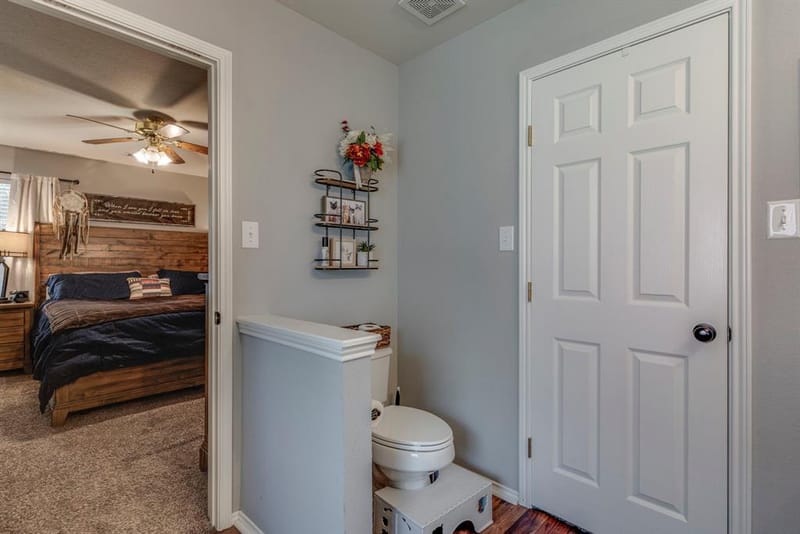 304 Mary Kay Court, Burleson TX 76028 - Photo 23