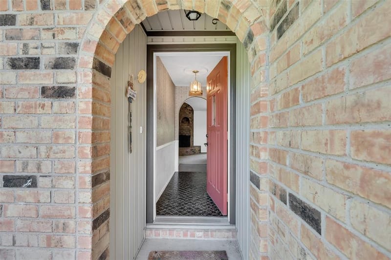 7616 Meadowbrook Drive, Watauga TX 76148 - Photo 7