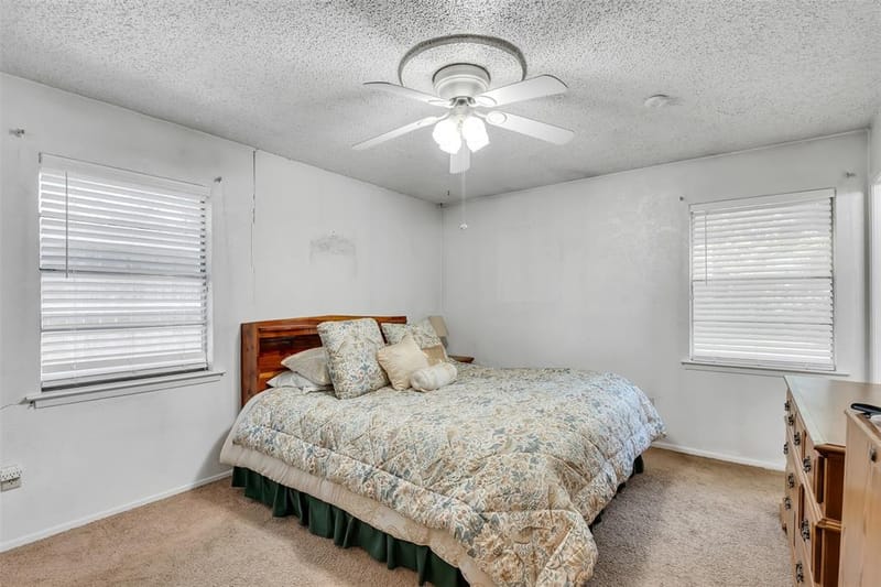 7616 Meadowbrook Drive, Watauga TX 76148 - Photo 9