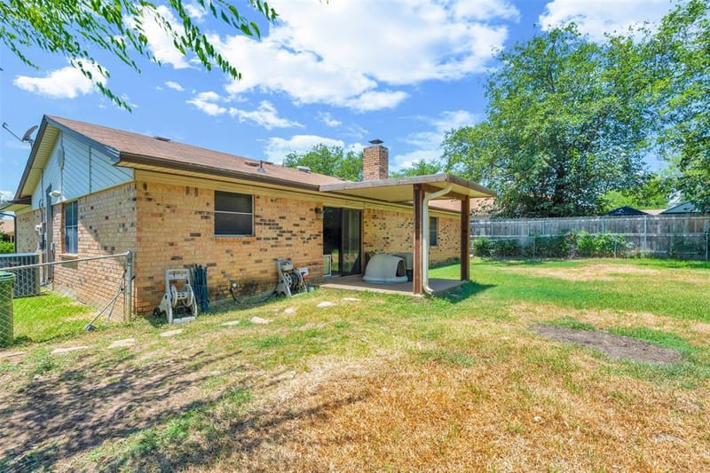 7616 Meadowbrook Drive, Watauga TX 76148 - Photo 37
