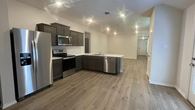 6015 Midsummer Way, Crandall TX 75114 - Photo 3