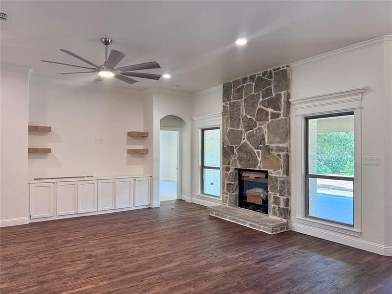 5025 Glenoaks Court, Weatherford TX 76088 - Photo 6