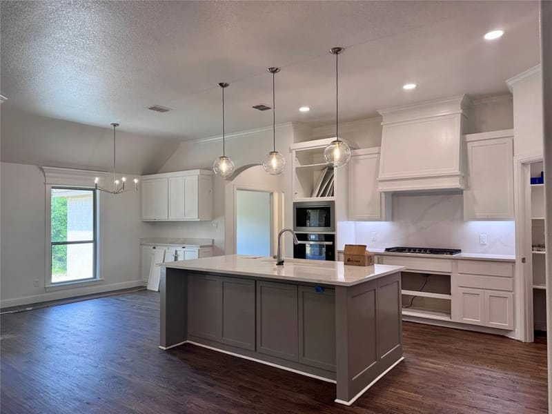 5025 Glenoaks Court, Weatherford TX 76088 - Photo 11