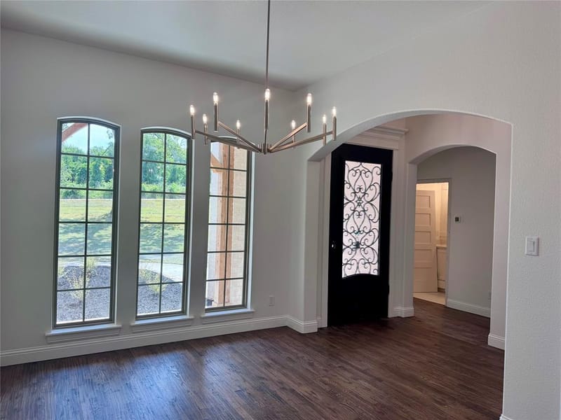 5025 Glenoaks Court, Weatherford TX 76088 - Photo 4