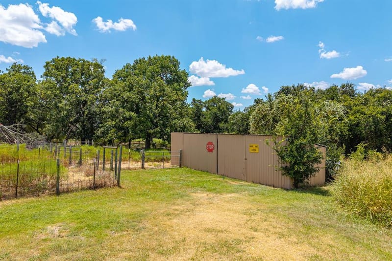 206 County Road 4593, Boyd TX 76023 - Photo 7