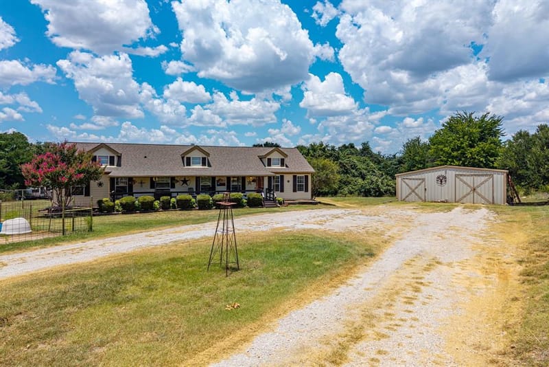 206 County Road 4593, Boyd TX 76023 - Photo 5