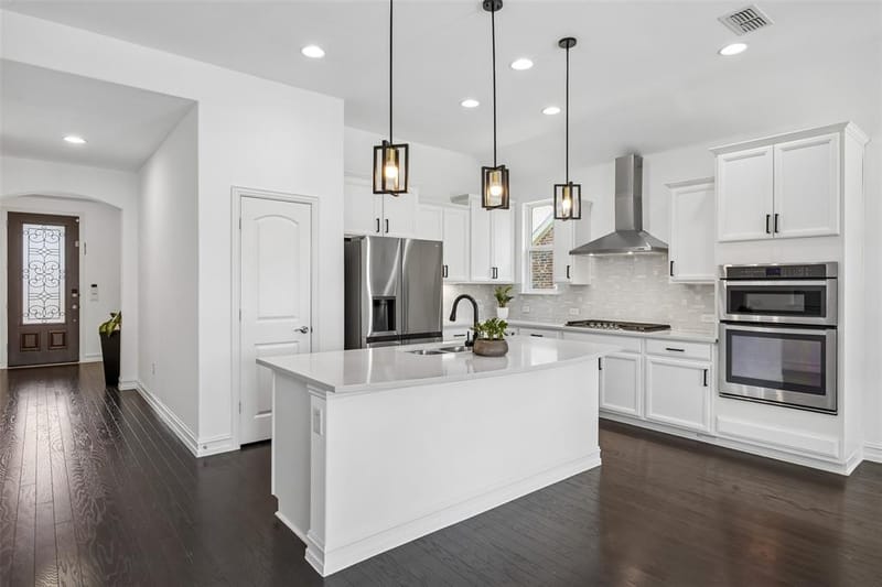 2909 Barnsley Drive, McKinney TX 75071 - Photo 7