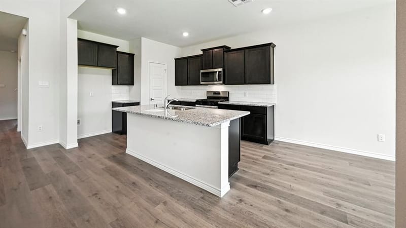 8414 Everly Drive, Garland TX 75043 - Photo 2