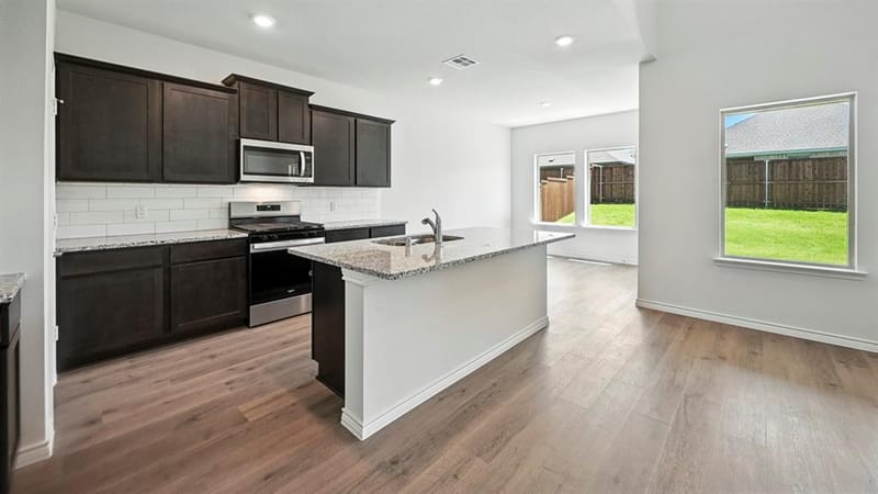 8414 Everly Drive, Garland TX 75043 - Photo 3
