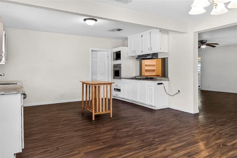 3901 Moulton Street, Greenville TX 75401 - Photo 14