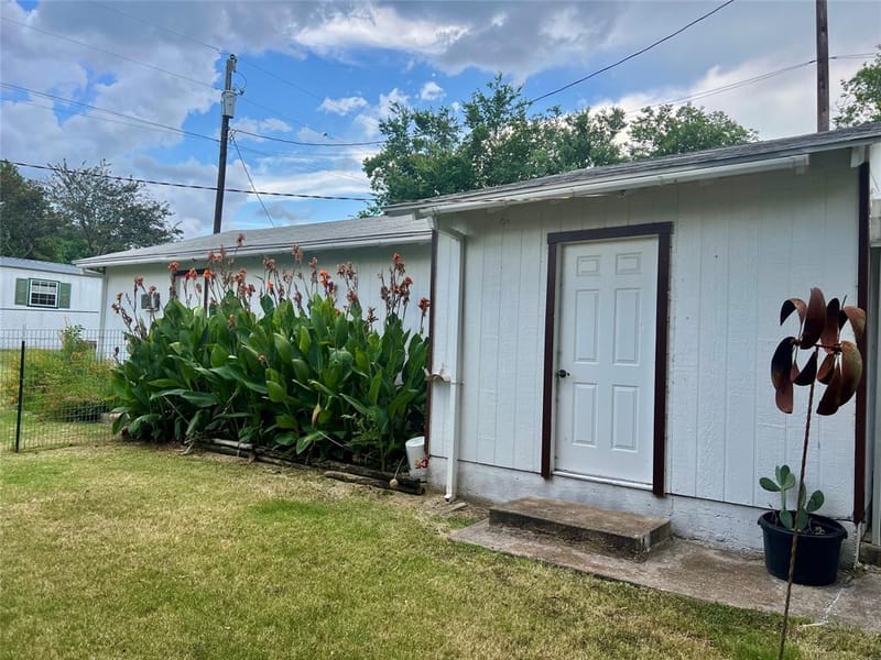 169 Glenn Street, Bluff Dale TX 76433 - Photo 24