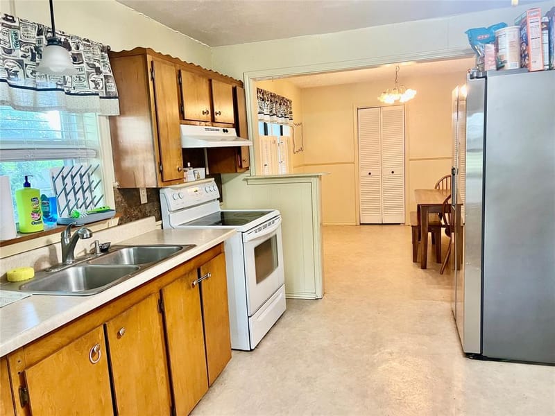 169 Glenn Street, Bluff Dale TX 76433 - Photo 14
